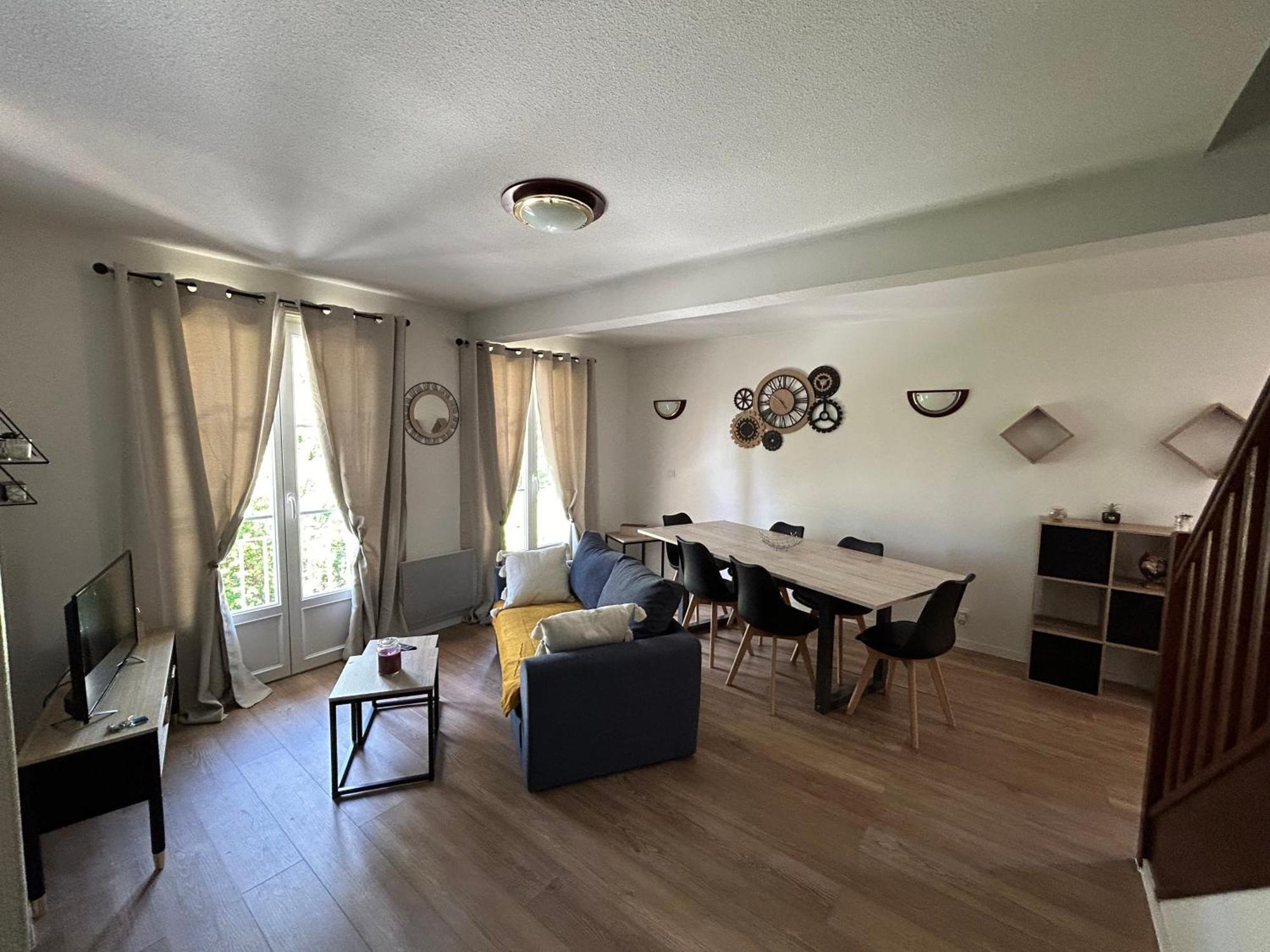Apartament Duplex Avec Piscine La Roche-Posay Zewnętrze zdjęcie